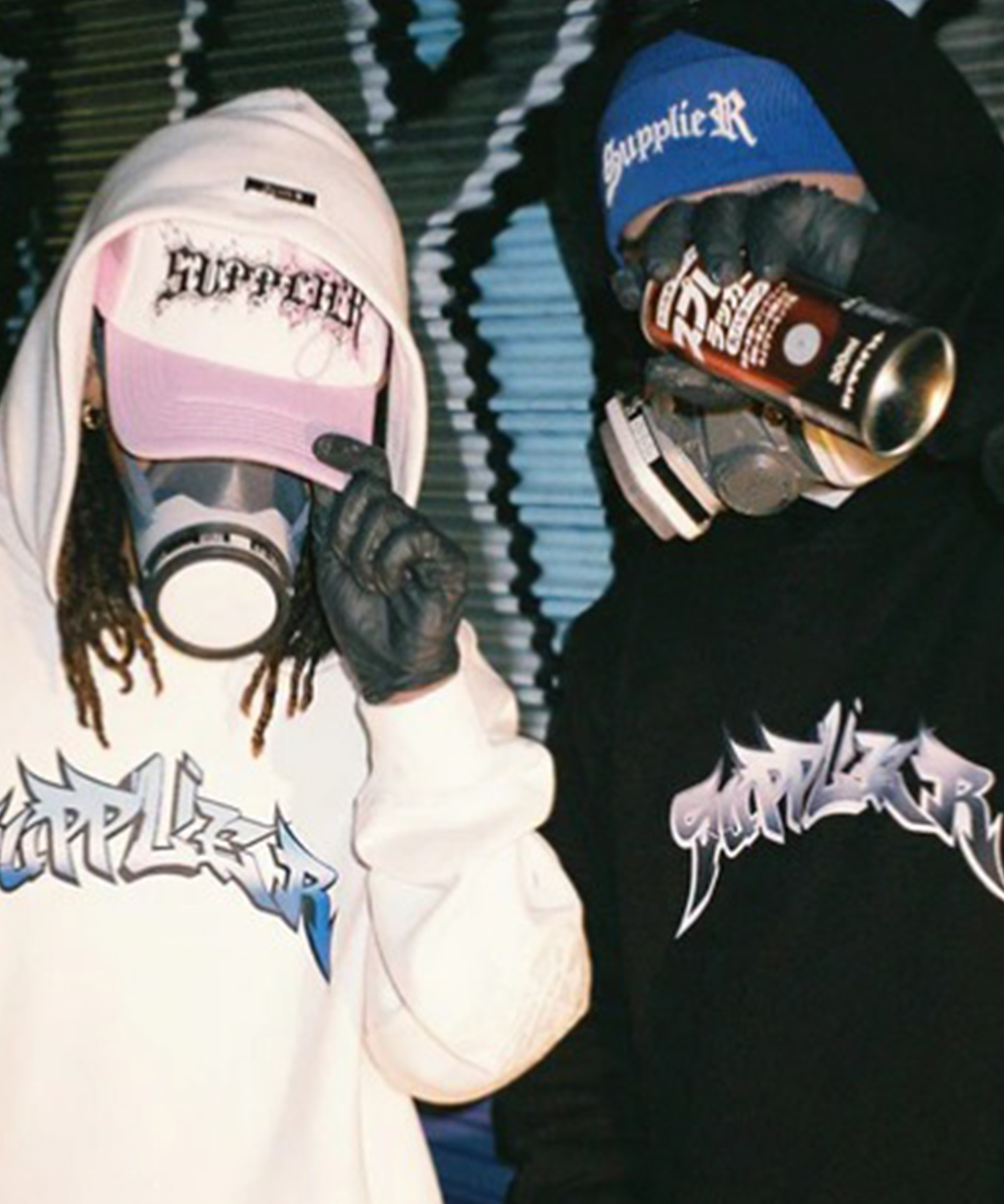 ＧＲＡＦＦＩＴＩ　ＬＯＧＯ　ＨＯＯＤＩＥ
