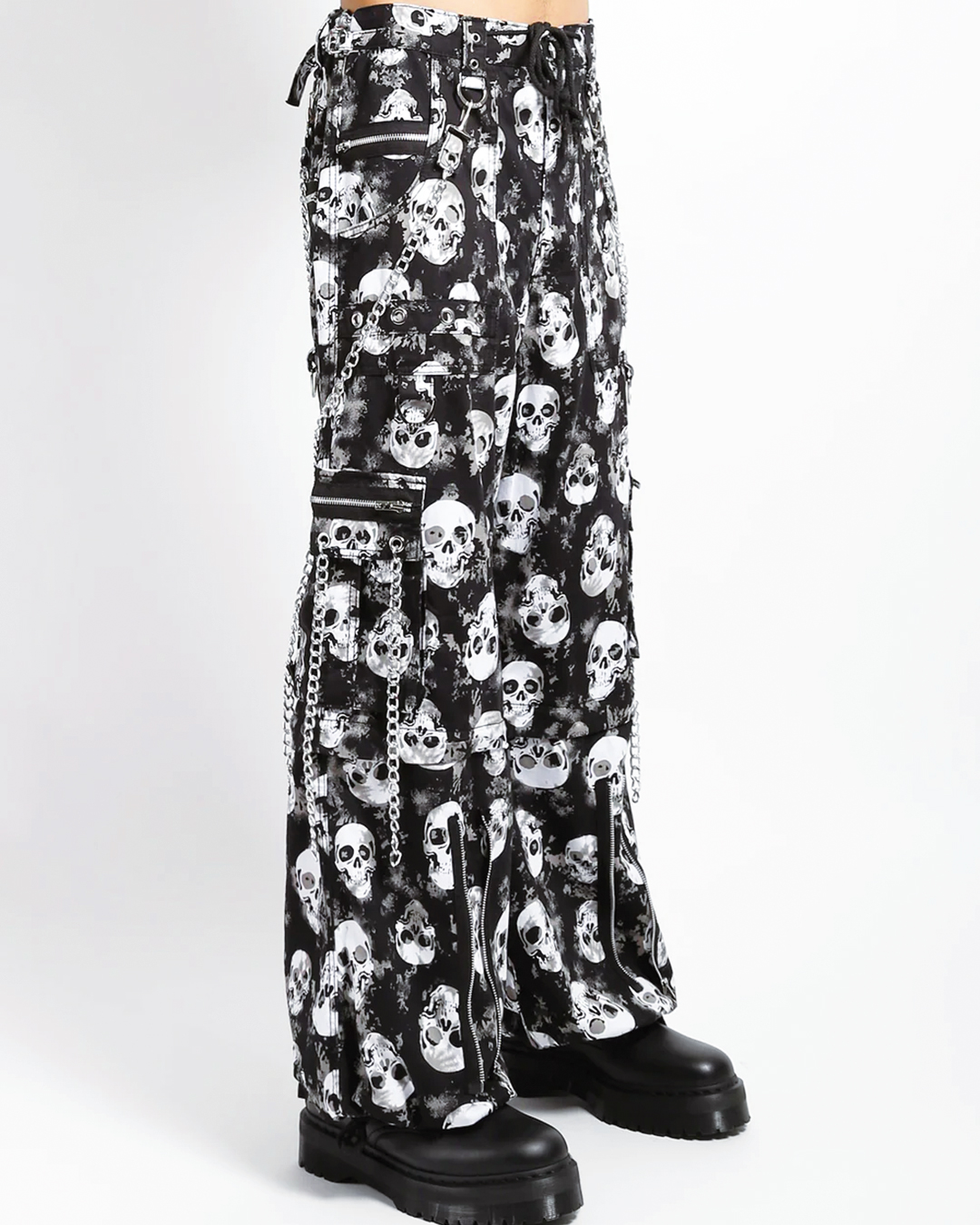 ＣＨＡＩＮ　ＴＯ　ＣＨＡＩＮ　ＰＡＮＴ　ＳＫＵＬＬ